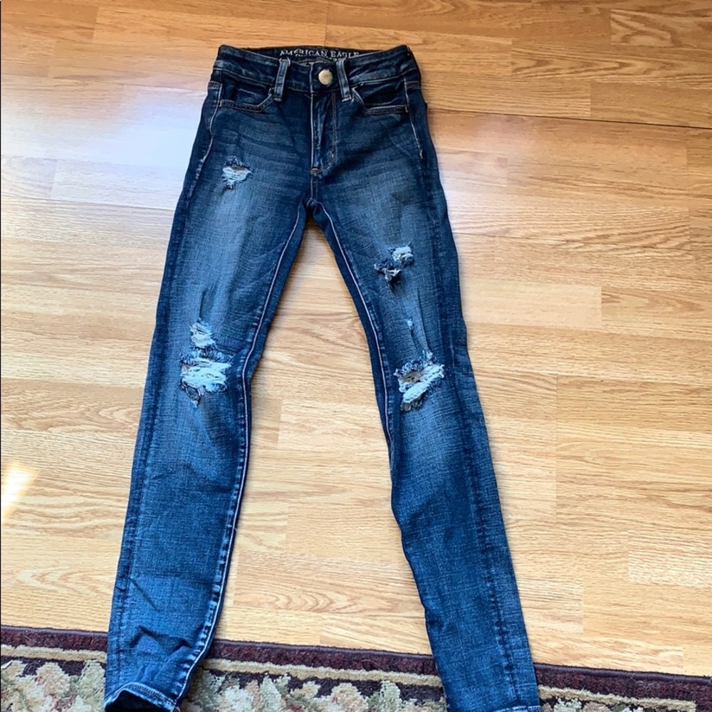 00 AE distressed skinny jeans